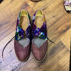 Women's Purple Mixed-Texture Lace-Up Sneakers